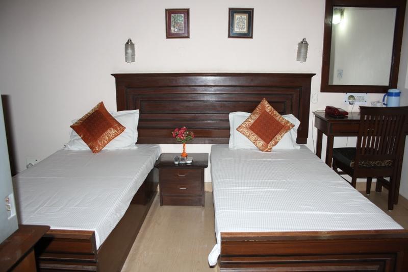Jeraths Villa Bed And Breakfast Delhi  Exterior photo